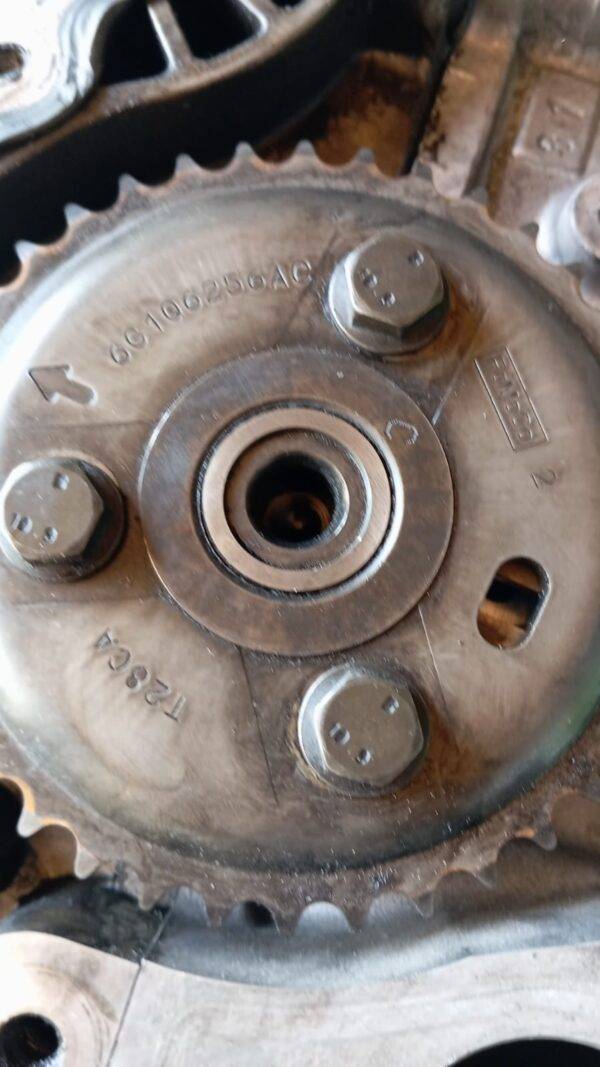 6C1Q6090-BD CULATA COMPLETA FORD - Imagen 5