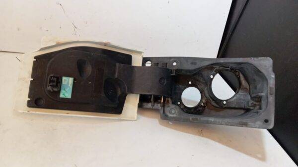 781209635R TRAFIC TAPA COMBUSTIBLE