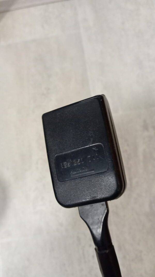 83613550 PRETENSOR DE CINTURON DE SEGURIDAD - Imagen 4