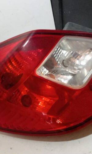 89037882 PILOTO TRASERO IZQUIERDO CORSA
