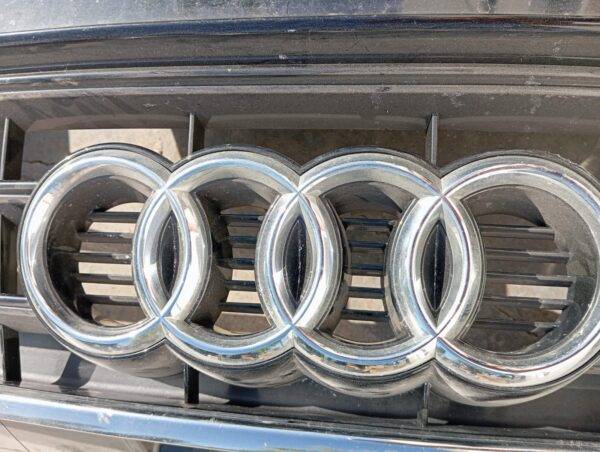 8v3853651 PARRILLA AUDI A3 NEGRO - Imagen 4