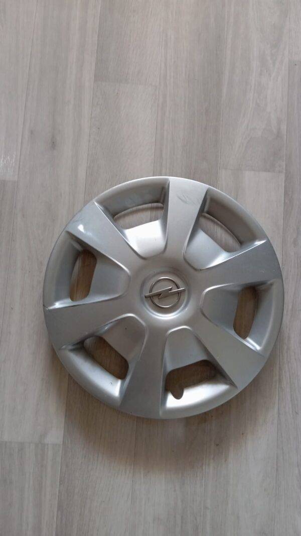 GMT1361011 TAPA CUBOS CORSA