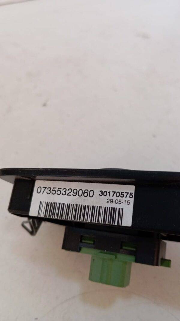 07355329060 INTERRUPTOR ELEVALUNAS - Imagen 3
