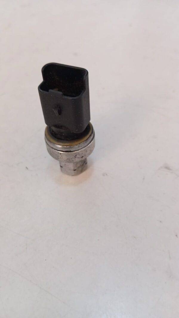 52CP10-05 SENSOR A/C CITROEN
