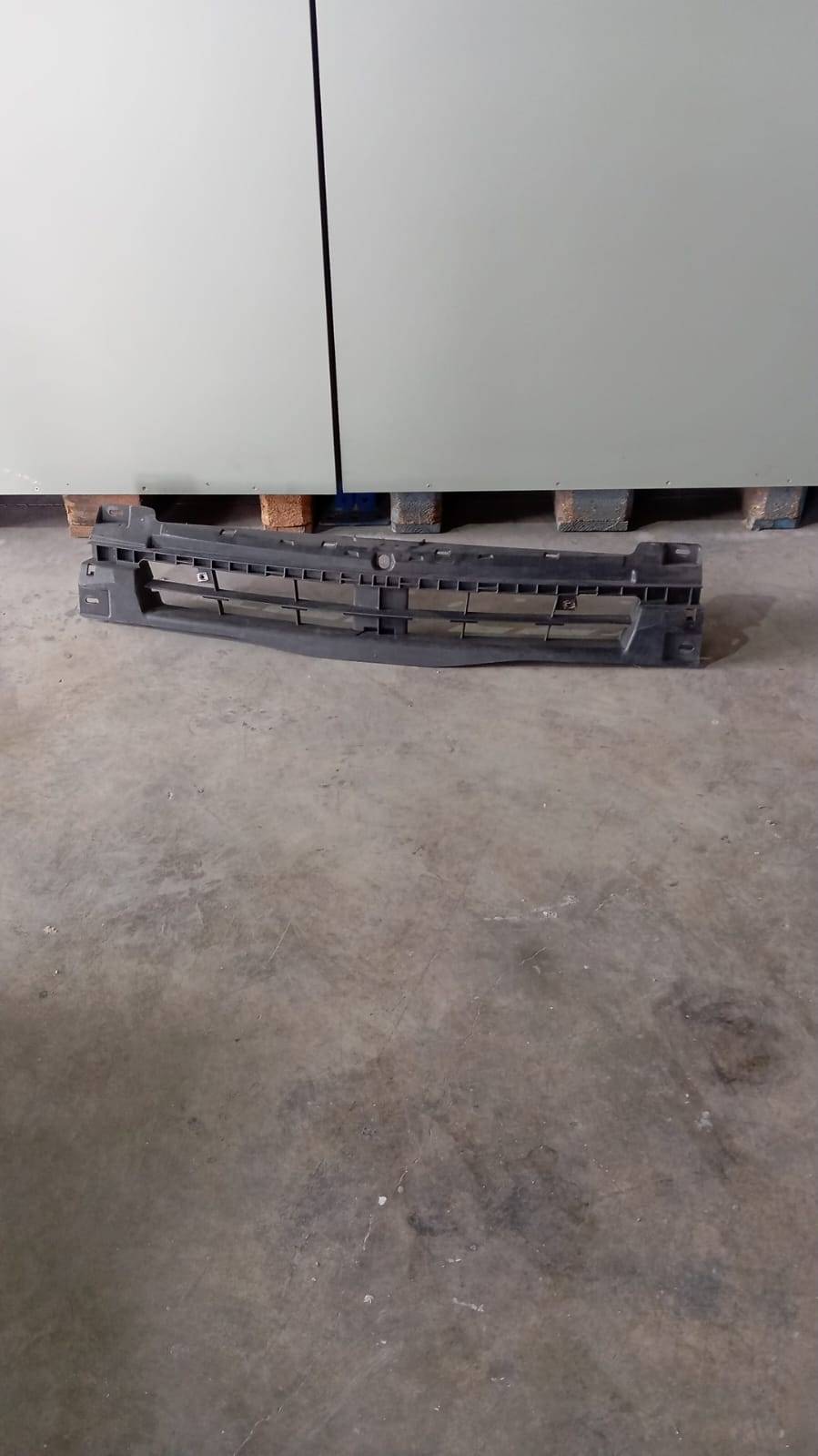 620300102R REJILLA DELANTERO TRAFIC - Imagen 5