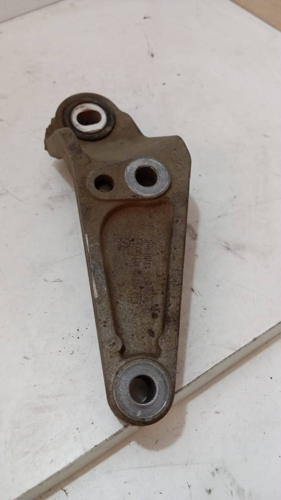 633374681 SOPORTE MOTOR OPEL