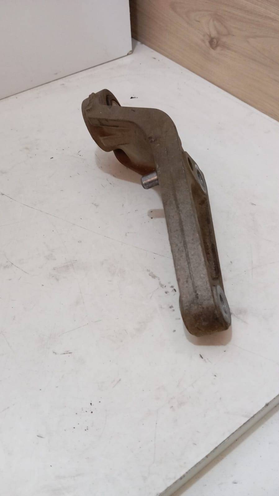 633374681 SOPORTE MOTOR OPEL - Imagen 4