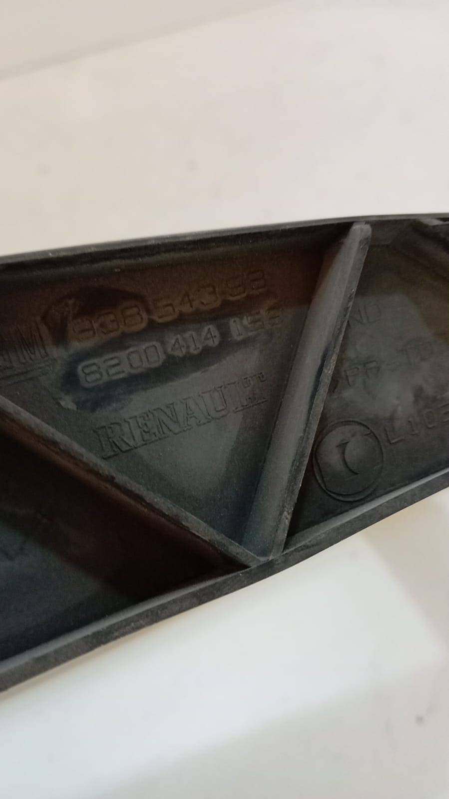 8200414159 PROTECTOR DE RADIADOR - Imagen 2