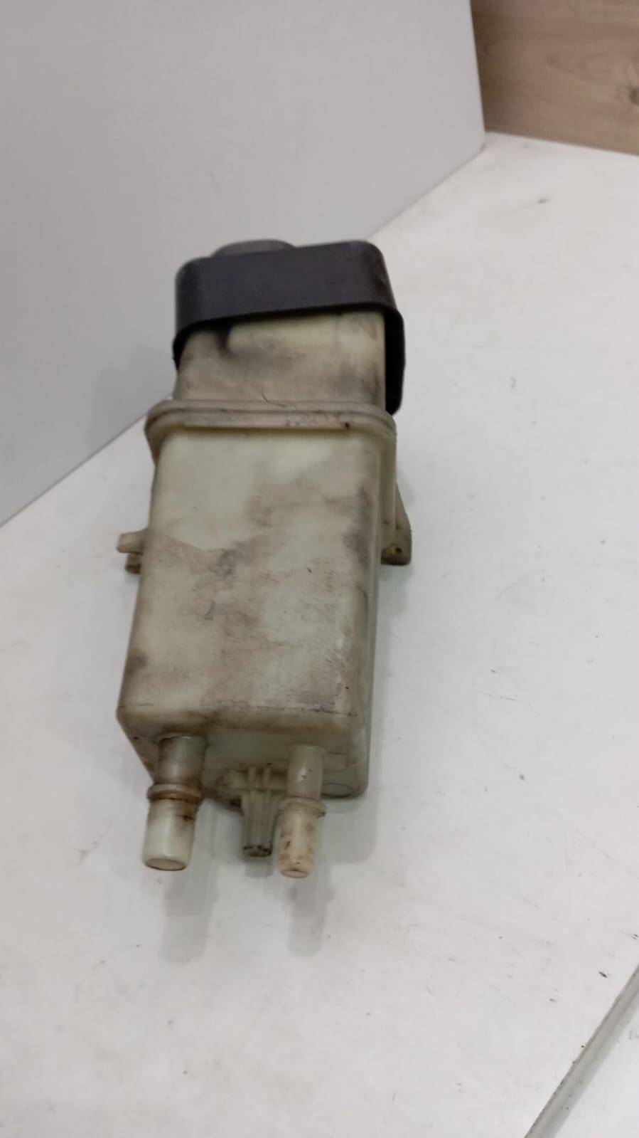 PUSH DEPOSITO LIQUIDO DE DIRECCION FIAT - Imagen 4