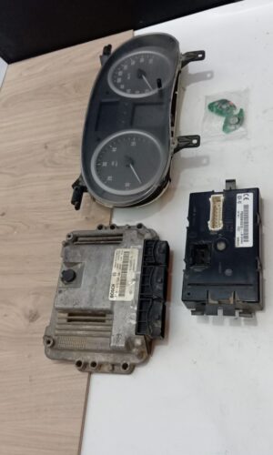 8200935115 KITS DE ARRANQUE VIVARO